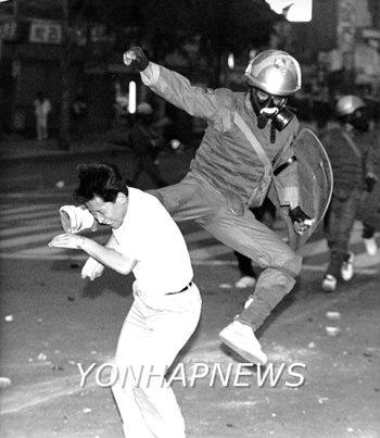 뒈져라빨갱이새끼야.jpg