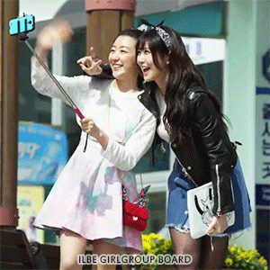 150427 후아유 학교 2015 E01 유영 걸게 (2).gif
