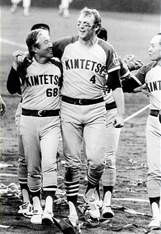 1979-CHARLIE-MANUEL-CATCHER-e-YUKIO-NISHIMOTO-PITCHER.jpg