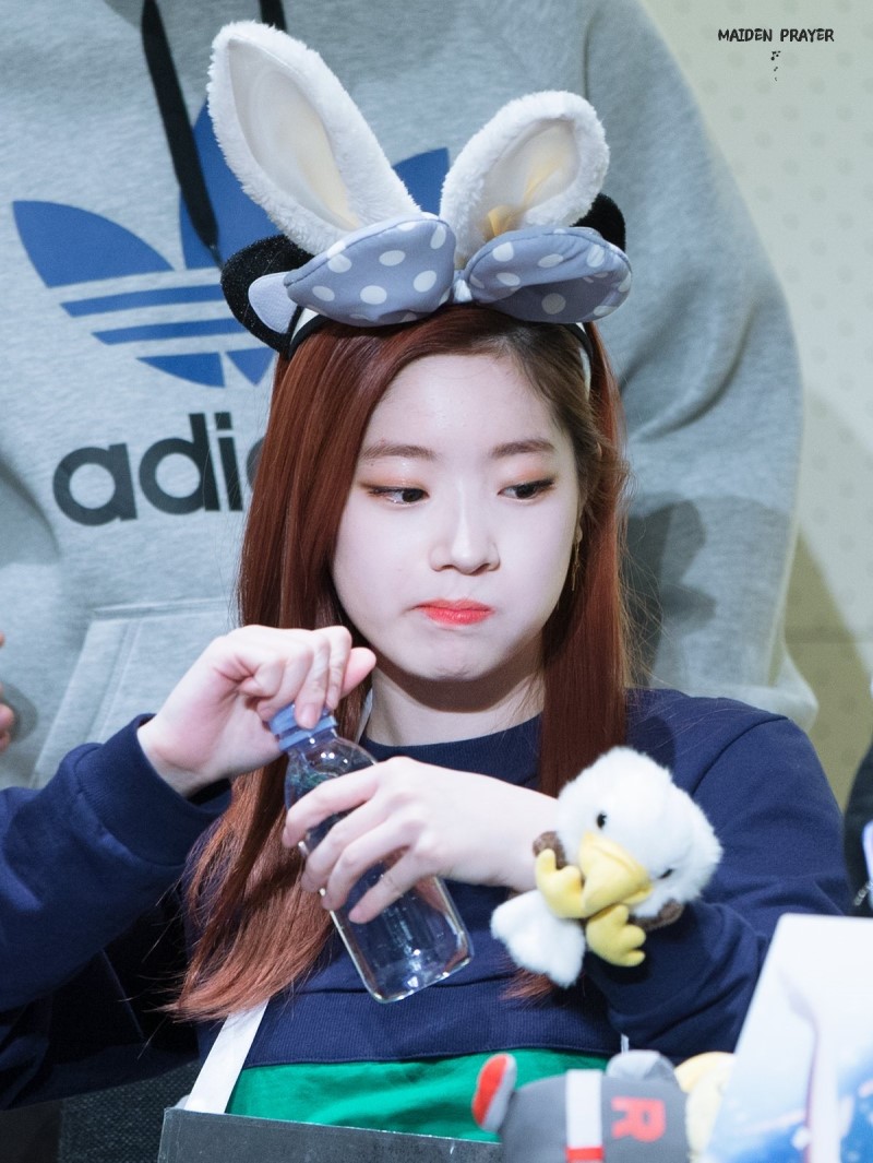 2017-03-05_TWICE_Special_Album_һȸ03--ҳǱ⵵%E2%80%8F_maidenpr4ye-02.jpg