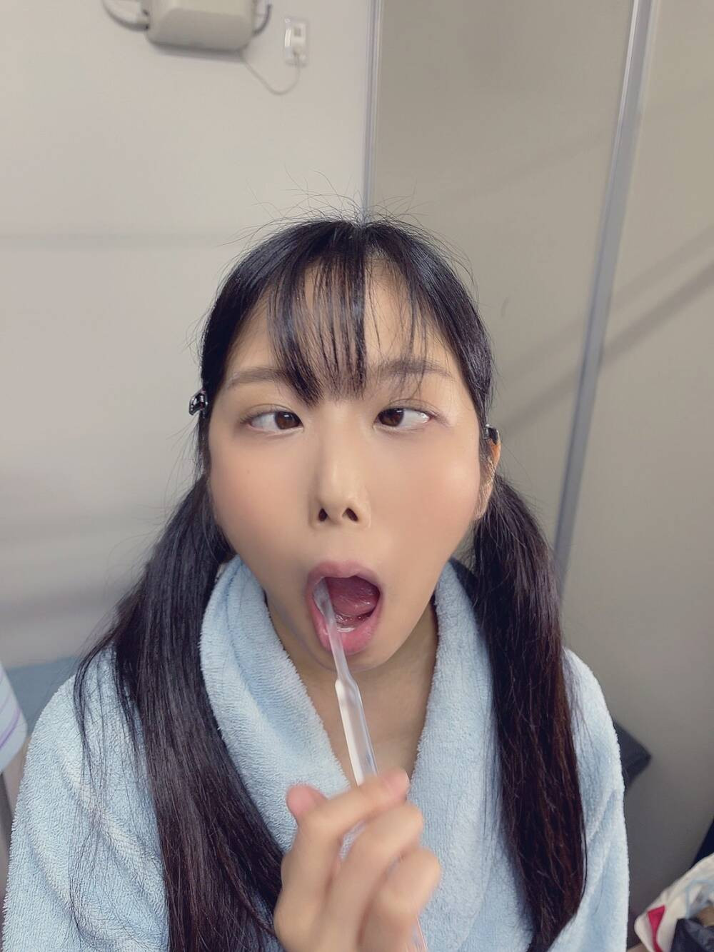 왜 보지들 여캠 벗bj 야동 만이 찍는 줄 아냐? | 짤방 | 일베저장소
