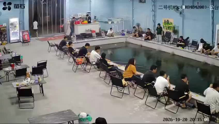 다양한 장소에서 두들겨맞는 불륜녀 | 일간-베스트 | 일베저장소